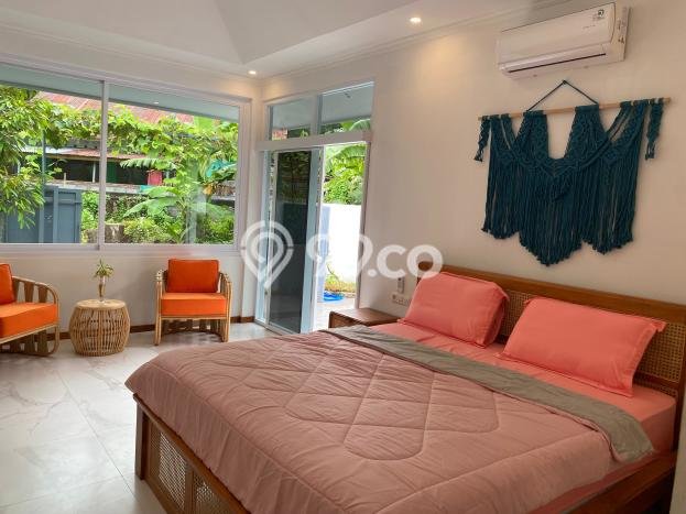 Bisnis Menjanjikan! Vila di , Luas 400m2m², Akses Mudah Pusat Kota Bisnis Menjanjikan! Vila di , Luas 400m2m², Akses Mudah Pusat Kota
