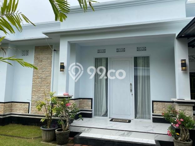 Bisnis Menjanjikan! Vila di , Luas 400m2m², Akses Mudah Pusat Kota Bisnis Menjanjikan! Vila di , Luas 400m2m², Akses Mudah Pusat Kota