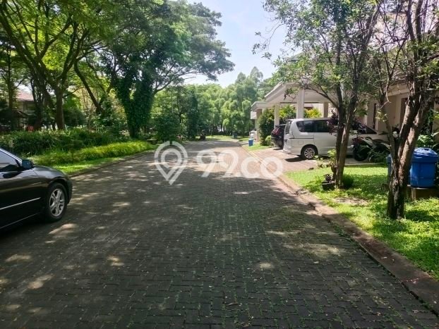 Rumah Elit Modern Siap Huni di BSD Eminent Tangerang Rumah Elit Modern Siap Huni di BSD Eminent Tangerang