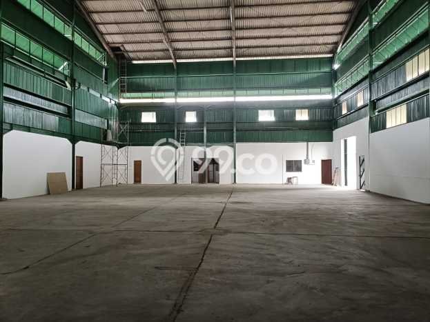 Unit Gudang Disewakan di Batu Ceper di Area Ramai & Strategis Unit Gudang Disewakan di Batu Ceper di Area Ramai & Strategis