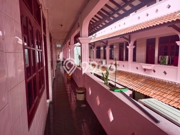 Kost Dijual di Margonda dengan 68 KT dan Luas 1600m2 Kost Dijual di Margonda dengan 68 KT dan Luas 1600m2