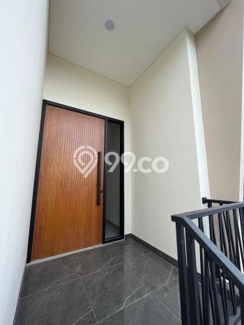 Jual Rumah Luas Megah Dengan View Cantik di Tomang, Jakarta Barat Jual Rumah Luas Megah Dengan View Cantik di Tomang, Jakarta Barat