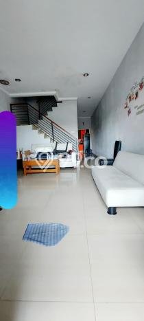 Rumah Luas Asri 4 KT Siap Pakai di Kalideres Jakarta Barat Rumah Luas Asri 4 KT Siap Pakai di Kalideres Jakarta Barat