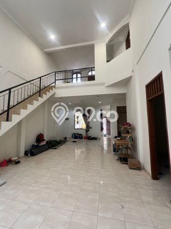 Rumah Minimalis 3 KT LT 120m2 di Graha Raya Rumah Minimalis 3 KT LT 120m2 di Graha Raya