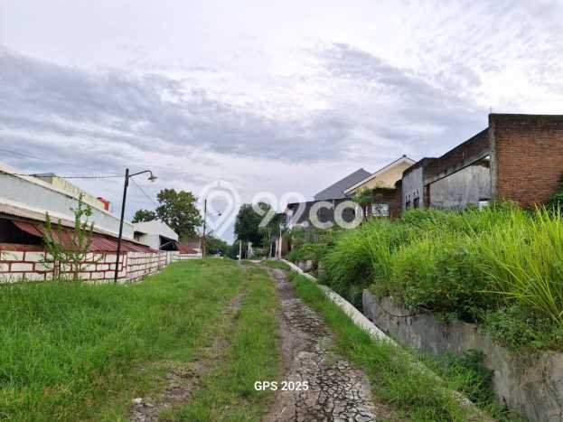 Dijual Tanah di , Luas 292m2m², Dekat Pusat Kota Dijual Tanah di , Luas 292m2m², Dekat Pusat Kota