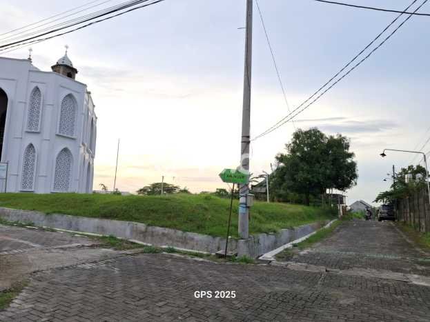 Dijual Tanah di , Luas 292m2m², Dekat Pusat Kota Dijual Tanah di , Luas 292m2m², Dekat Pusat Kota