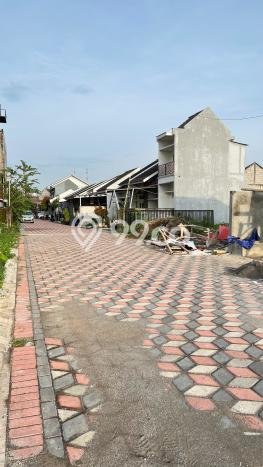 For Sale Rumah 2 Kamar Lokasi Strategis Bagus dan Strategis di Tembalang For Sale Rumah 2 Kamar Lokasi Strategis Bagus dan Strategis di Tembalang