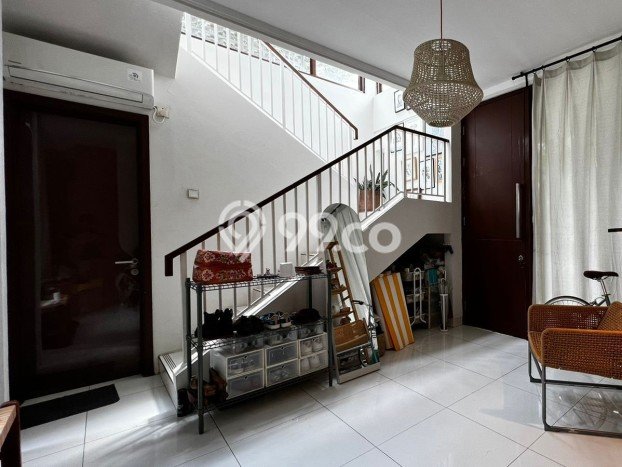 Rumah Mewah Siap Huni LT 172m2 di Pondok Aren, Tangerang Selatan Rumah Mewah Siap Huni LT 172m2 di Pondok Aren, Tangerang Selatan