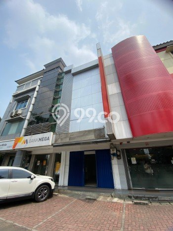 Ruko Bagus Dijual LB 176m2 Lokasi Strategis Jakarta Barat Area Cocok untuk Bisnis Ruko Bagus Dijual LB 176m2 Lokasi Strategis Jakarta Barat Area Cocok untuk Bisnis