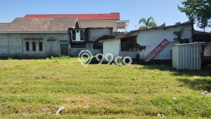 Lahan Kosong Dijual di Blitar dengan Area 1595m2 Lahan Kosong Dijual di Blitar dengan Area 1595m2