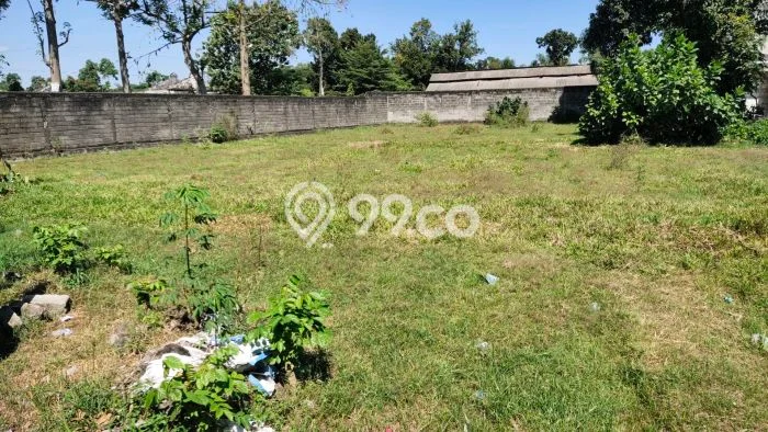 Lahan Kosong Dijual di Blitar dengan Area 1595m2 Lahan Kosong Dijual di Blitar dengan Area 1595m2