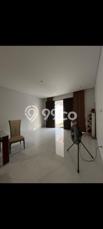 Rumah Luxury Modern Tanpa Renovasi di Citraland Makassar Rumah Luxury Modern Tanpa Renovasi di Citraland Makassar