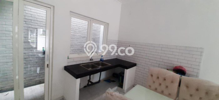 Rumah Cantik Siap Pakai Di Blimbing Luas 150m2 Lokasi Strategis Rumah Cantik Siap Pakai Di Blimbing Luas 150m2 Lokasi Strategis