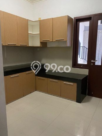 Rumah Modern Cantik 4 KT Siap Huni di Blimbing Rumah Modern Cantik 4 KT Siap Huni di Blimbing