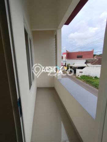 Area Ramai! Ruko Dijual di Pakis untuk Bisnis Luas Bangunan 80m2 Area Ramai! Ruko Dijual di Pakis untuk Bisnis Luas Bangunan 80m2