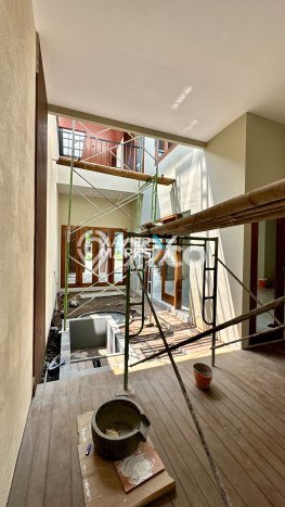 Ready to Use! Luxury House LT 240m2 Desain Modern di Araya Ready to Use! Luxury House LT 240m2 Desain Modern di Araya