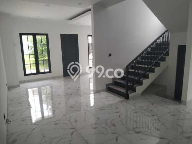 Rumah Eksklusif Siap Huni LT 164m2 di Tangerang, Tangerang Rumah Eksklusif Siap Huni LT 164m2 di Tangerang, Tangerang