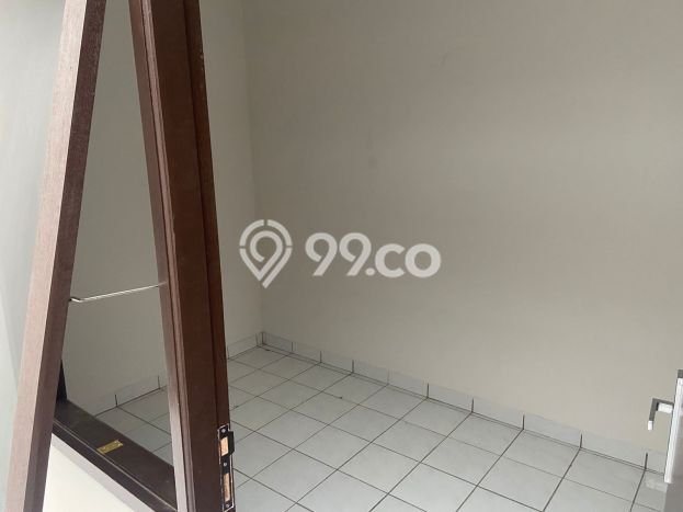 Rumah di BSD, 2 KM, Konsep Modern, Luas 200m² Bangunan 250m² Rumah di BSD, 2 KM, Konsep Modern, Luas 200m² Bangunan 250m²