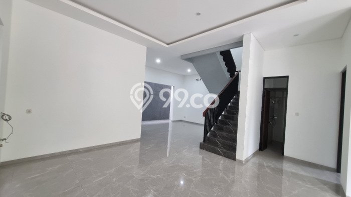 For Sale! Premium House LT 190m2 Desain Modern di Alam Sutera For Sale! Premium House LT 190m2 Desain Modern di Alam Sutera