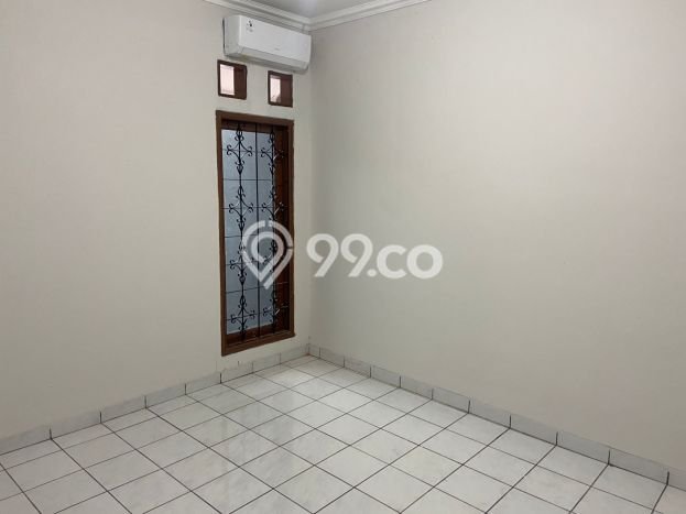 Rumah di BSD, 2 KM, Konsep Modern, Luas 200m² Bangunan 250m² Rumah di BSD, 2 KM, Konsep Modern, Luas 200m² Bangunan 250m²