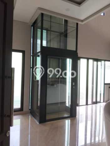 Jual Rumah Luas Megah Dengan View Cantik di Alam Sutera, Tangerang Jual Rumah Luas Megah Dengan View Cantik di Alam Sutera, Tangerang