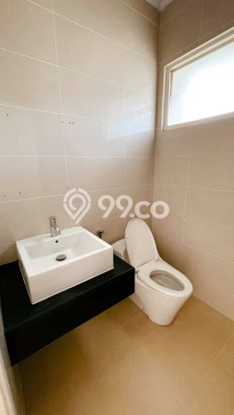 Rumah sewa siap huni 4 KT di Gading Serpong, Tangerang Rumah sewa siap huni 4 KT di Gading Serpong, Tangerang
