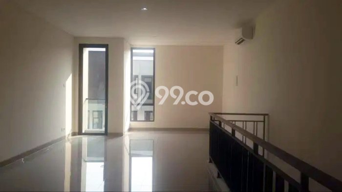 Ruko Kawasan Premium di , Luas 100m2m², Posisi Strategis Ruko Kawasan Premium di , Luas 100m2m², Posisi Strategis