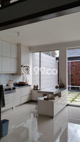 Dijual Cepat Rumah Bagus Siap Huni LB 200m2 di Lembang, Bandung Barat Dijual Cepat Rumah Bagus Siap Huni LB 200m2 di Lembang, Bandung Barat