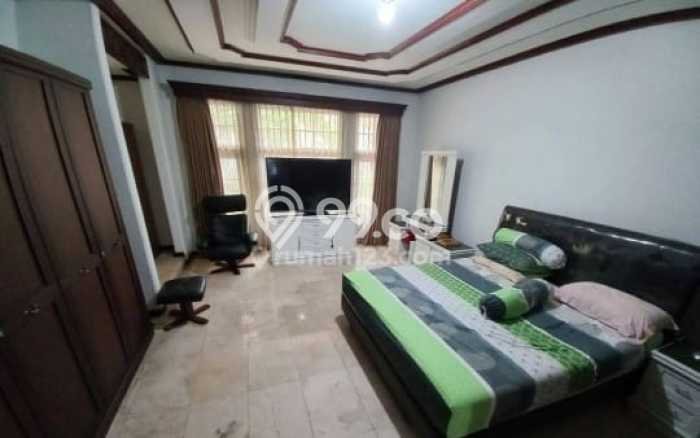 Ready to Use! Luxury House LT 975m2 Desain Elegan di Setiabudi Ready to Use! Luxury House LT 975m2 Desain Elegan di Setiabudi