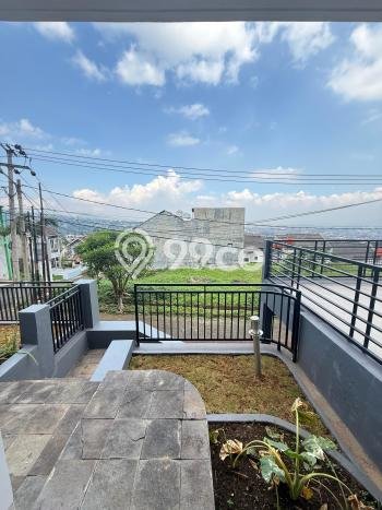 Jual Rumah Strategis Bagus Punya 4 KT di Cilengkrang Bandung SHM Jual Rumah Strategis Bagus Punya 4 KT di Cilengkrang Bandung SHM