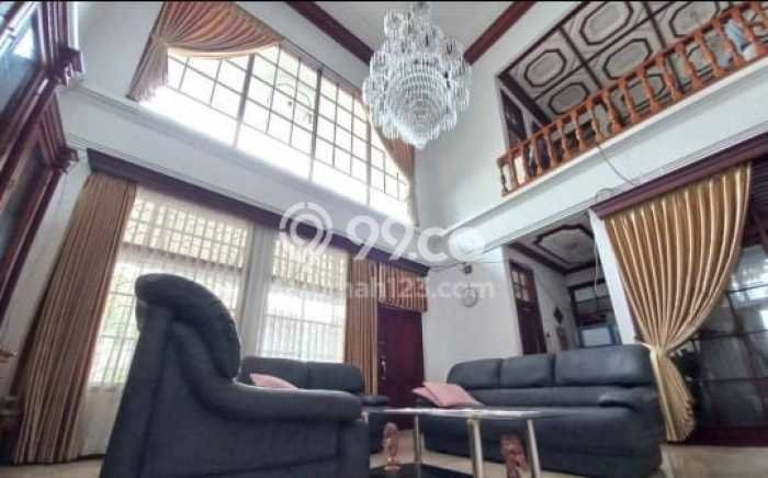 Ready to Use! Luxury House LT 975m2 Desain Elegan di Setiabudi Ready to Use! Luxury House LT 975m2 Desain Elegan di Setiabudi