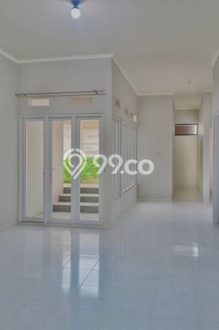 Rumah Luas Asri 3 KT Siap Pakai di Soekarno Hatta Bandung Rumah Luas Asri 3 KT Siap Pakai di Soekarno Hatta Bandung