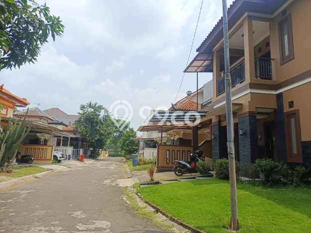 Jual Rumah Mewah Elegan Dengan View Cantik di Cibubur, Bogor Jual Rumah Mewah Elegan Dengan View Cantik di Cibubur, Bogor