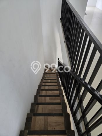 Ruko Area Strategis Kawasan Harapan Jaya, Luas 77m², Akses Utama Ruko Area Strategis Kawasan Harapan Jaya, Luas 77m², Akses Utama
