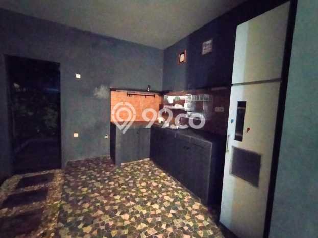 Rumah area Jatikarya, 4 KT, Akses Mudah Pusat Kota, Luas 205m2m² Bangunan 157m2m² Rumah area Jatikarya, 4 KT, Akses Mudah Pusat Kota, Luas 205m2m² Bangunan 157m2m²