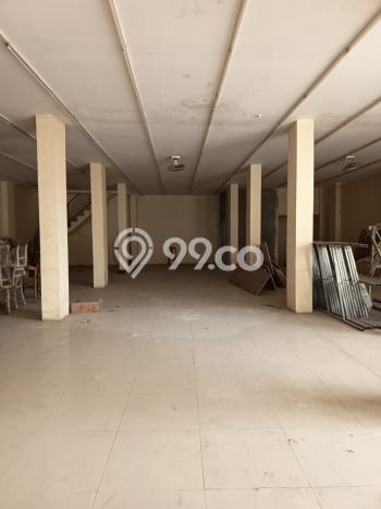 LOKASI BISNIS! Ruko For Rent Kawasan Babelan, Luas 1000m2m², Akses Strategis LOKASI BISNIS! Ruko For Rent Kawasan Babelan, Luas 1000m2m², Akses Strategis