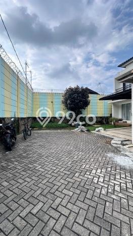 Rumah Modern 3 KT di Galaxy Bekasi Semi Furnished Rumah Modern 3 KT di Galaxy Bekasi Semi Furnished