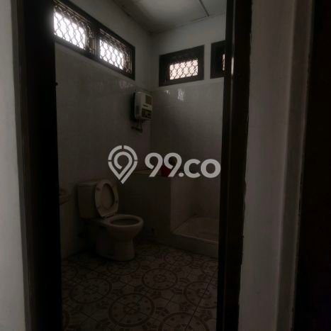 Disewakan Rumah Harga Terjangkau di Cihampelas Bandung Punya 5 Kamar Tidur Disewakan Rumah Harga Terjangkau di Cihampelas Bandung Punya 5 Kamar Tidur