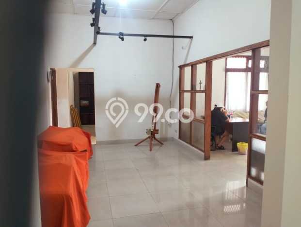 Jarang Ada! Rumah Sewa 6 Kamar Nyaman Siap Huni Cihampelas Jarang Ada! Rumah Sewa 6 Kamar Nyaman Siap Huni Cihampelas