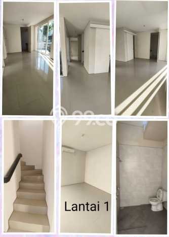 Best Deal Hunian Mewah Ideal dan Luas di Wiyung, Surabaya Best Deal Hunian Mewah Ideal dan Luas di Wiyung, Surabaya