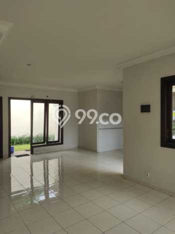 Dijual Rumah Premium dengan Fasilitas Sekitar Komplit di Wiyung, Surabaya Dijual Rumah Premium dengan Fasilitas Sekitar Komplit di Wiyung, Surabaya