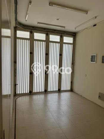PENAWARAN EKSKLUSIF! Rumah di Citraland, 3 KT, Lingkungan Elite, Luas 150m² LB 193m² PENAWARAN EKSKLUSIF! Rumah di Citraland, 3 KT, Lingkungan Elite, Luas 150m² LB 193m²