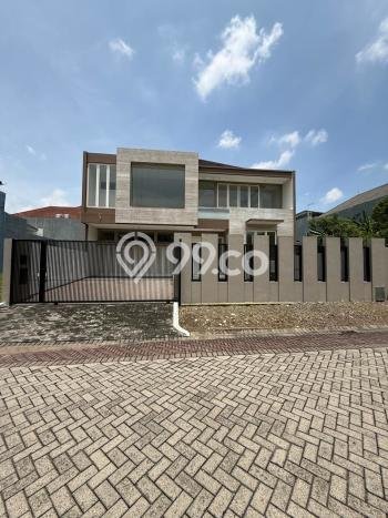 Hunian Eksklusif Siap Huni LT 477m2 di Lakarsantri, Surabaya Hunian Eksklusif Siap Huni LT 477m2 di Lakarsantri, Surabaya