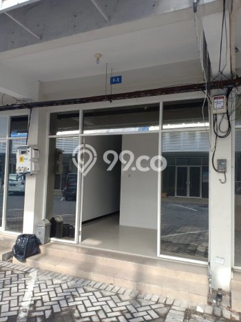 Ruko untuk Disewa di Pusat Surabaya Luas Bangunan 204m2 Ruko untuk Disewa di Pusat Surabaya Luas Bangunan 204m2