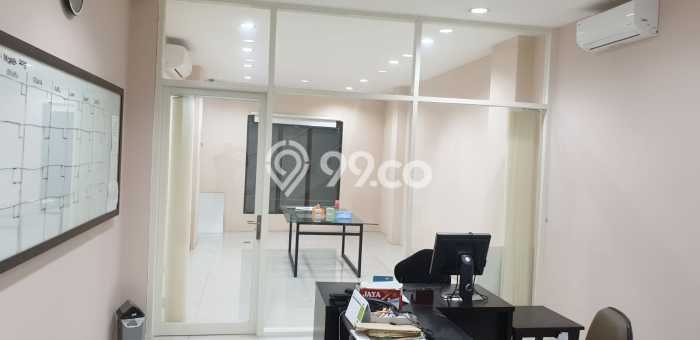 Unit Ruko Dijual di Surabaya LT 52m2 & LB 150m2 Unit Ruko Dijual di Surabaya LT 52m2 & LB 150m2