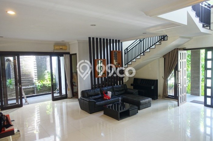 Dijual Rumah Luas Megah Dengan View Eksklusif di Citraland, Surabaya Dijual Rumah Luas Megah Dengan View Eksklusif di Citraland, Surabaya