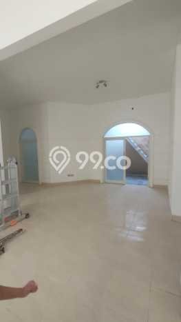 Rumah Disewakan Surabaya LT 150m2 LB 100m2 Area Citraland Rumah Disewakan Surabaya LT 150m2 LB 100m2 Area Citraland