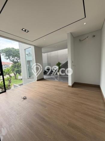 Hunian Mewah LT 391m2m² / LB 750m2m² di Kawasan Asri , Surabaya Hunian Mewah LT 391m2m² / LB 750m2m² di Kawasan Asri , Surabaya