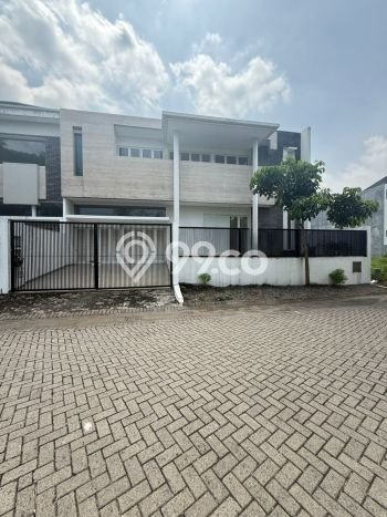 Siap Huni Rumah Mewah 5 Kamar di Lakarsantri Dekat ke Mana Pun Siap Huni Rumah Mewah 5 Kamar di Lakarsantri Dekat ke Mana Pun
