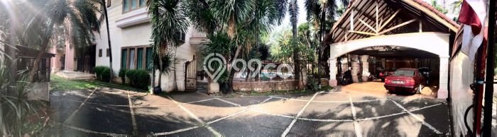 Hunian Mewah LB 1050m2 Siap Pakai Desain Elegan di Permata Hijau, Jakarta Selatan Hunian Mewah LB 1050m2 Siap Pakai Desain Elegan di Permata Hijau, Jakarta Selatan